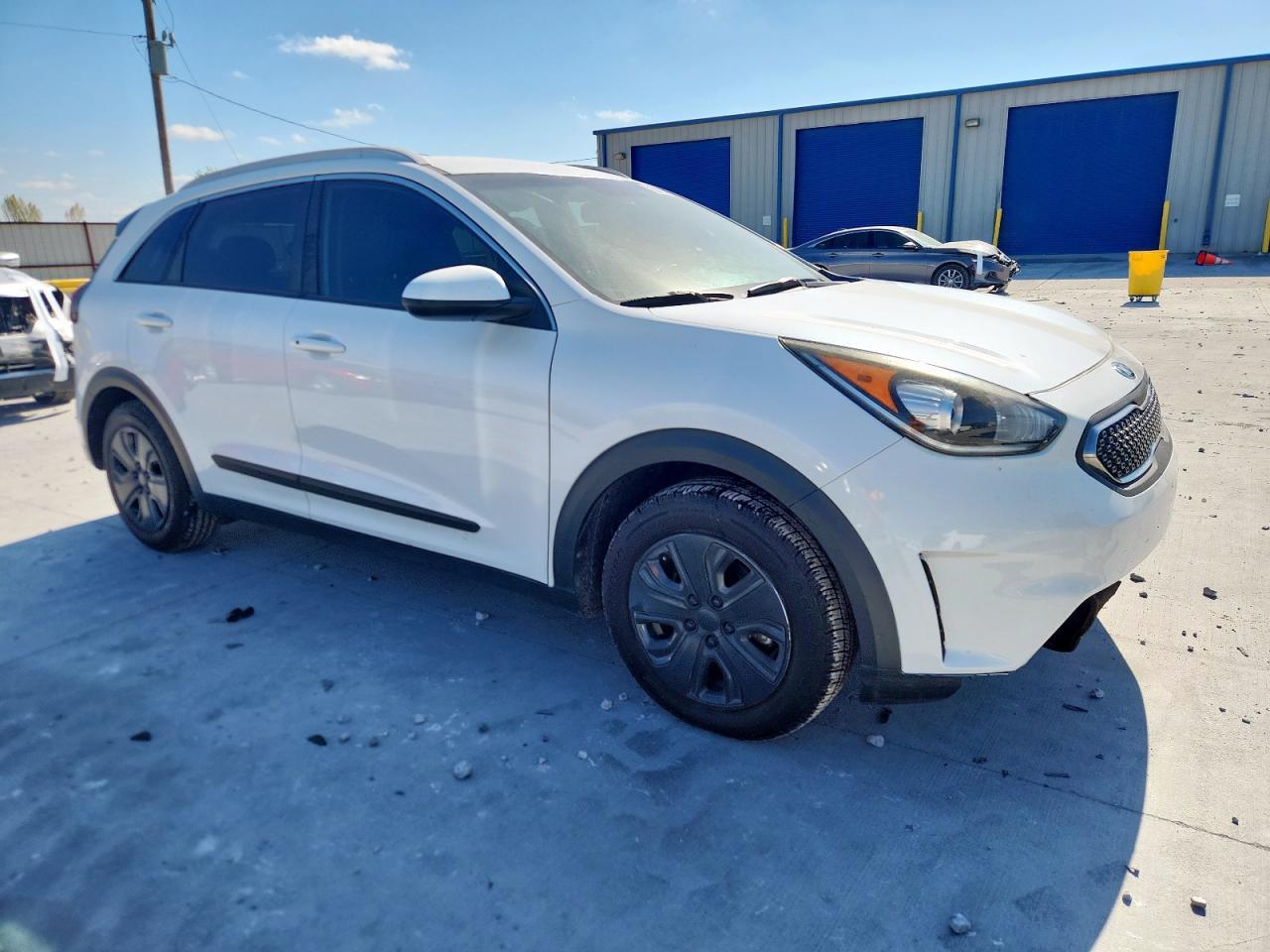 2017 KIA Niro