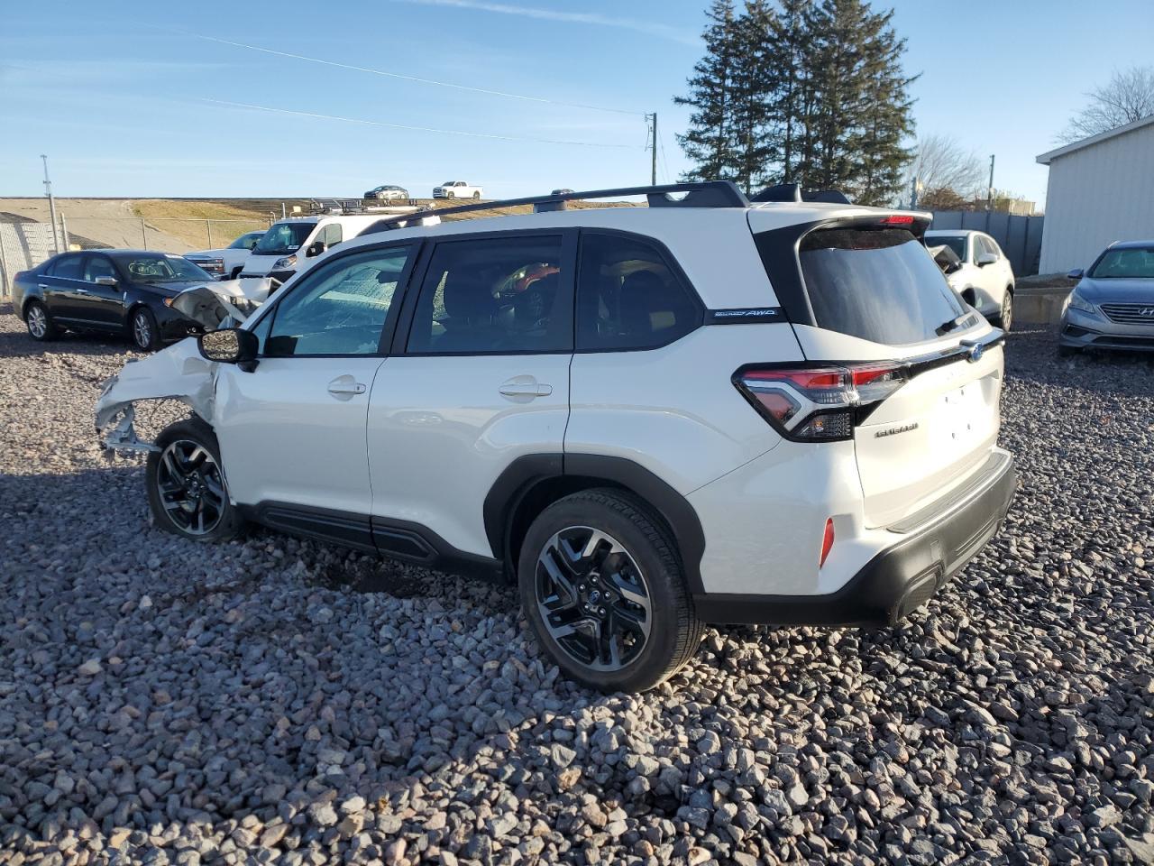 2025 SUBARU FORESTER