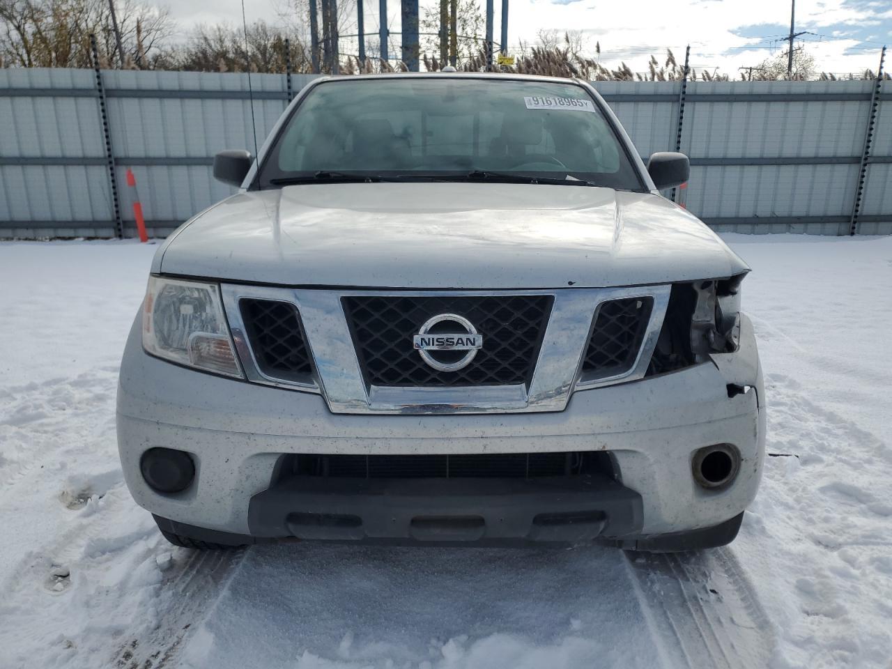 2017 NISSAN Frontier