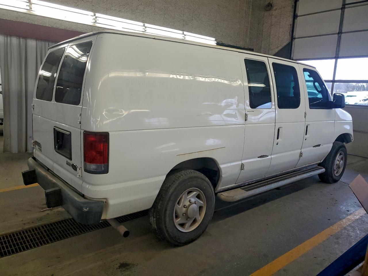 2013 FORD ECONOLINE