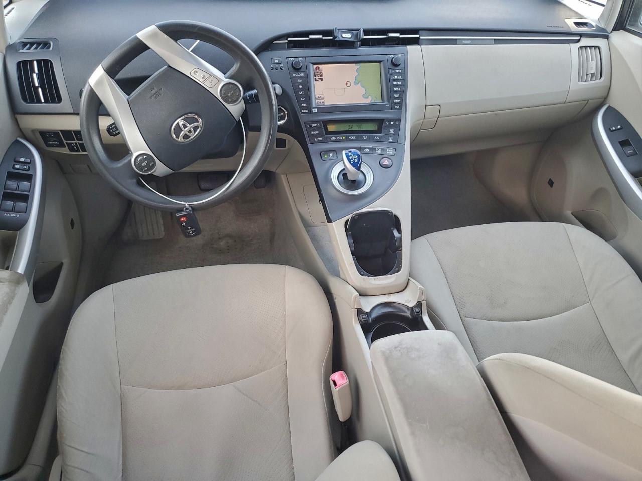 2011 TOYOTA PRIUS