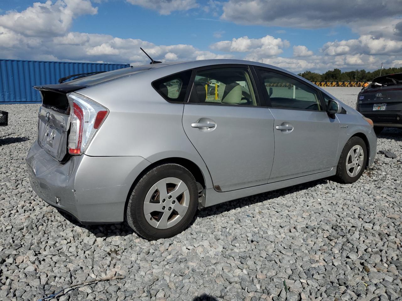2012 TOYOTA PRIUS