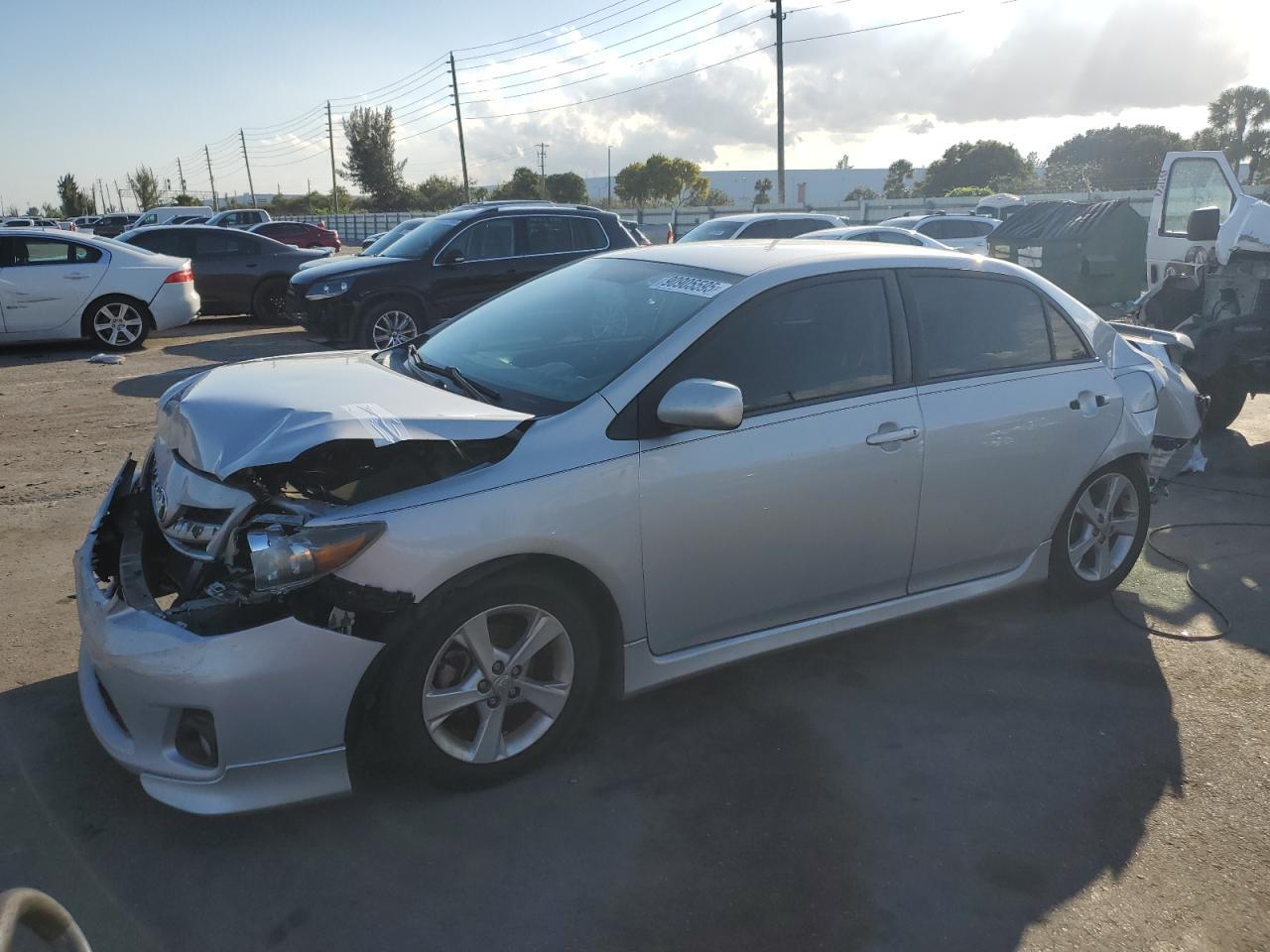 2013 TOYOTA COROLLA
