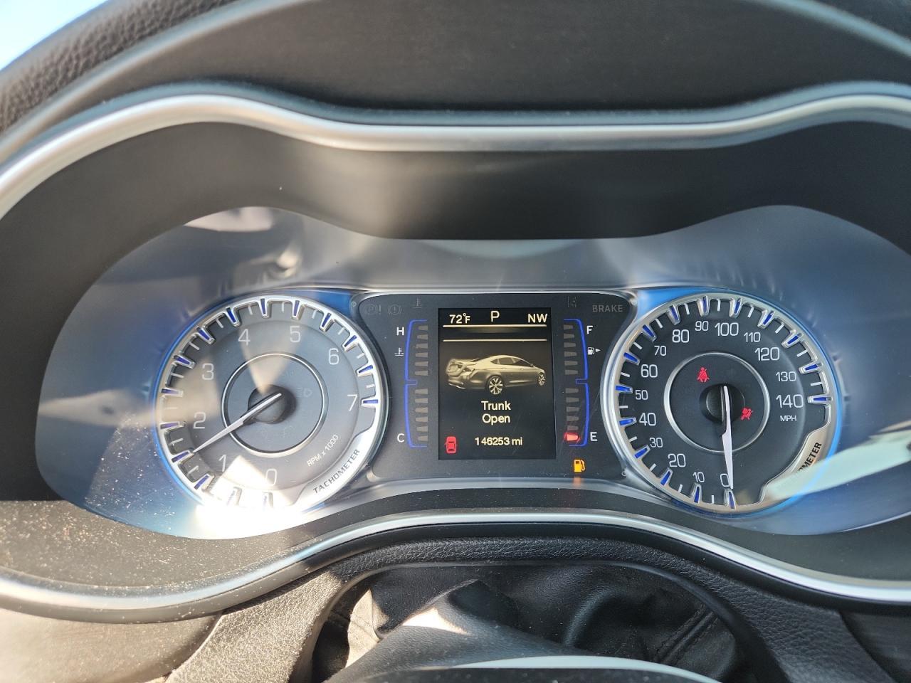 2015 CHRYSLER 200