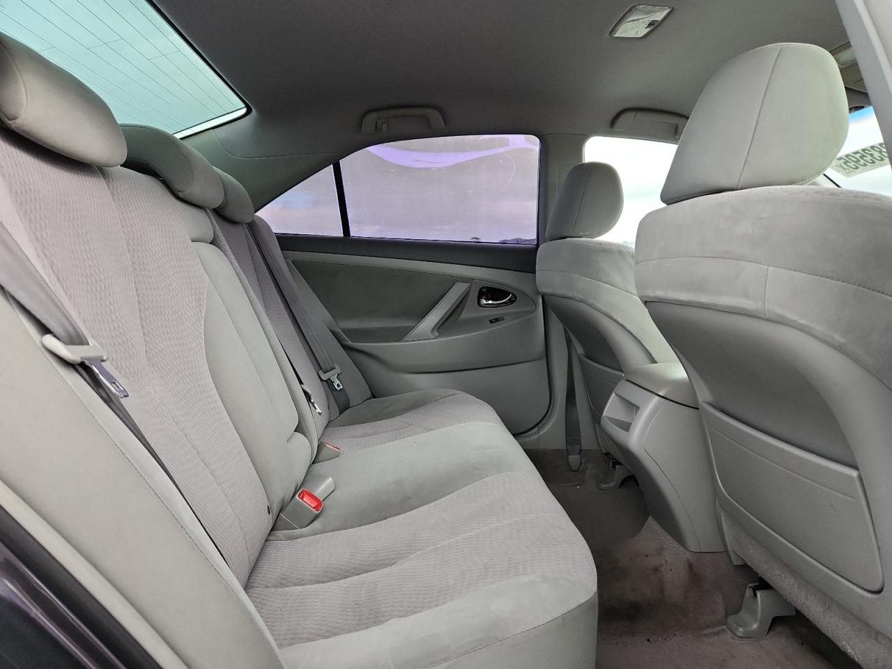 2011 TOYOTA CAMRY
