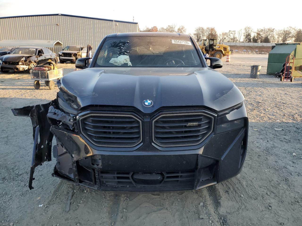 2023 BMW Xm