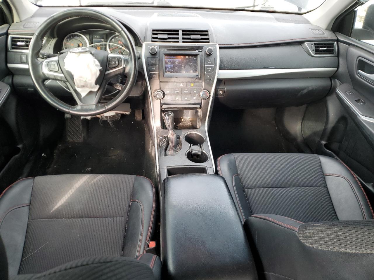 2016 TOYOTA CAMRY