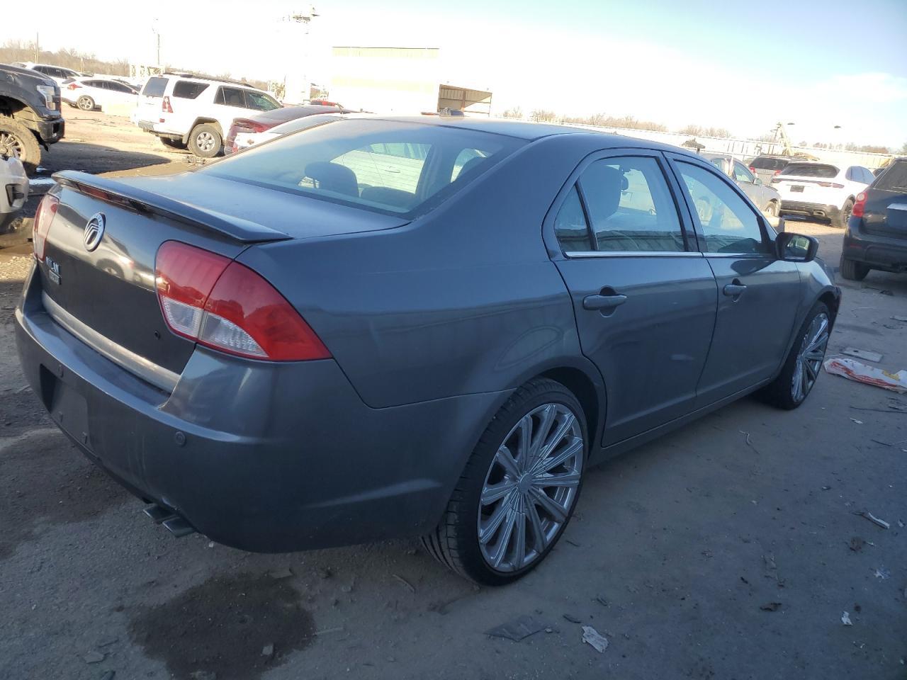 2010 MERCURY Milan