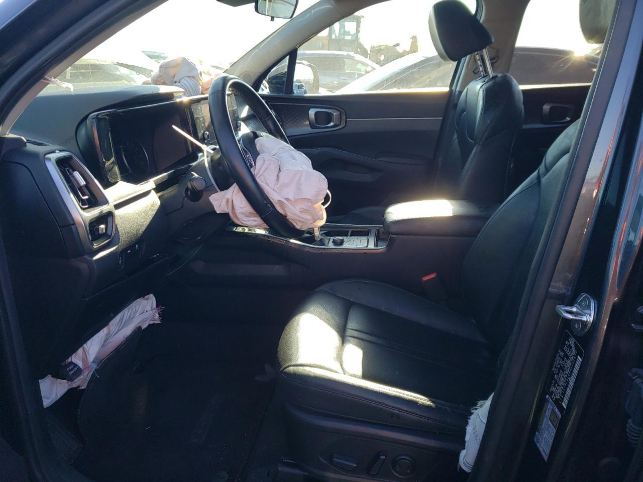 2022 KIA SORENTO