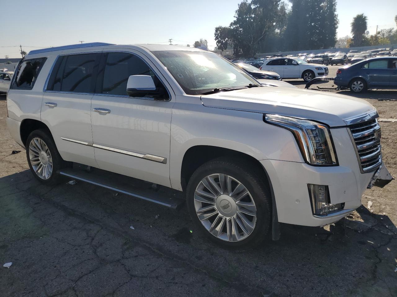 2018 CADILLAC ESCALADE