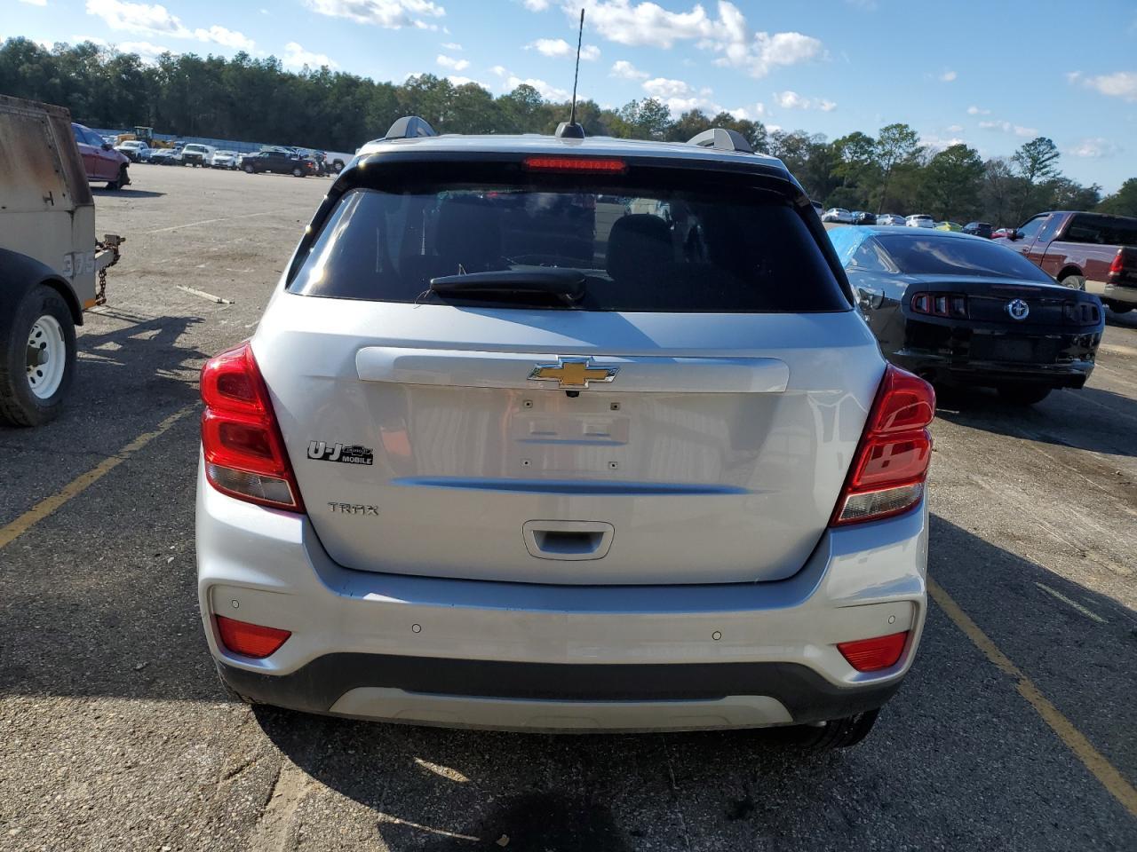 2021 CHEVROLET TRAX