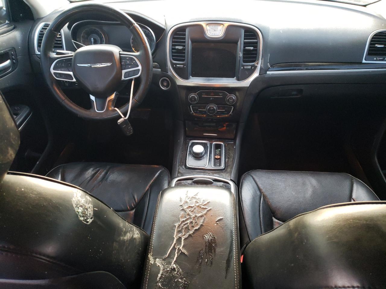 2018 CHRYSLER 300