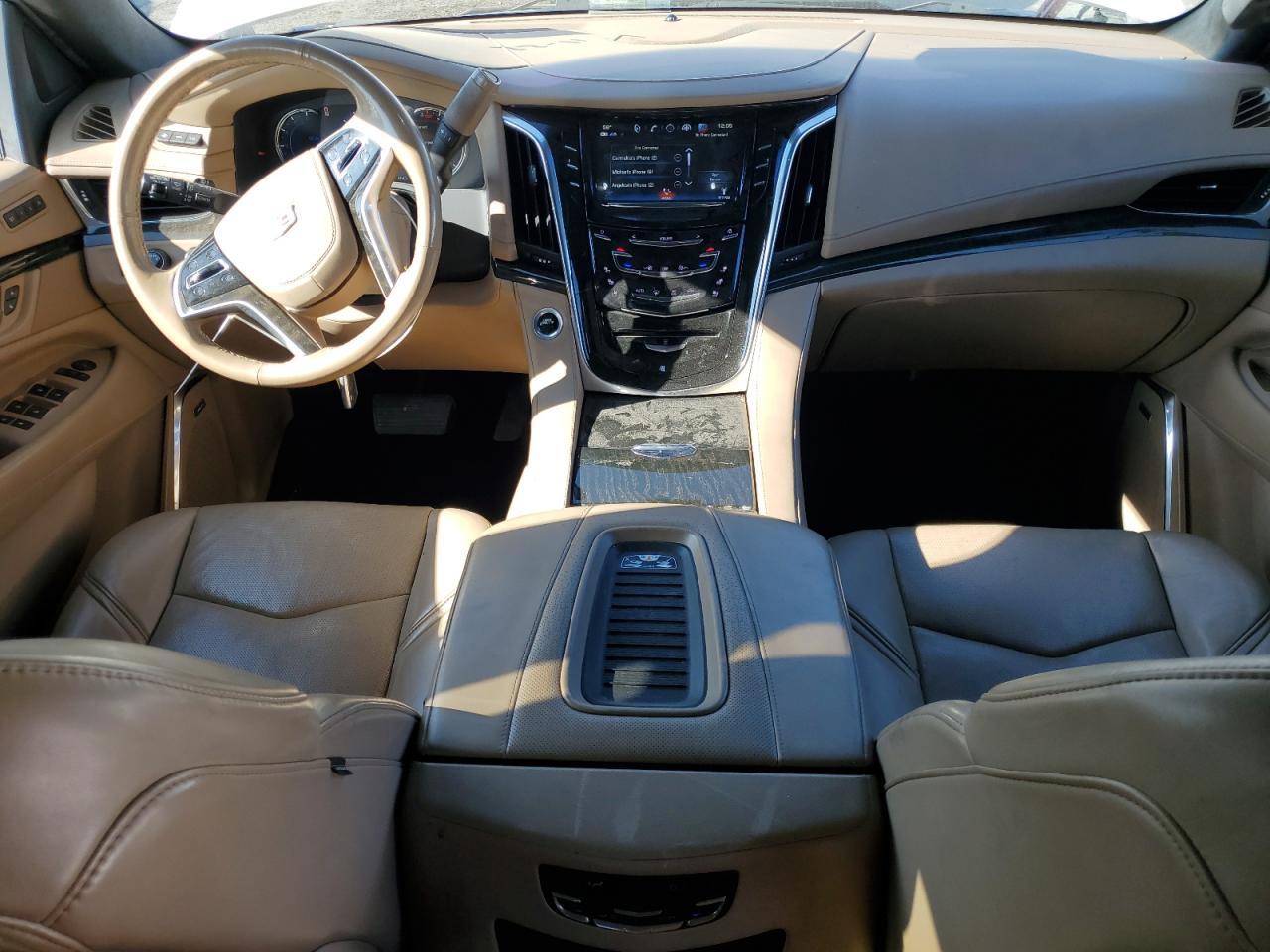 2018 CADILLAC ESCALADE