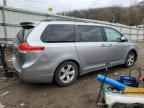 2016 TOYOTA SIENNA