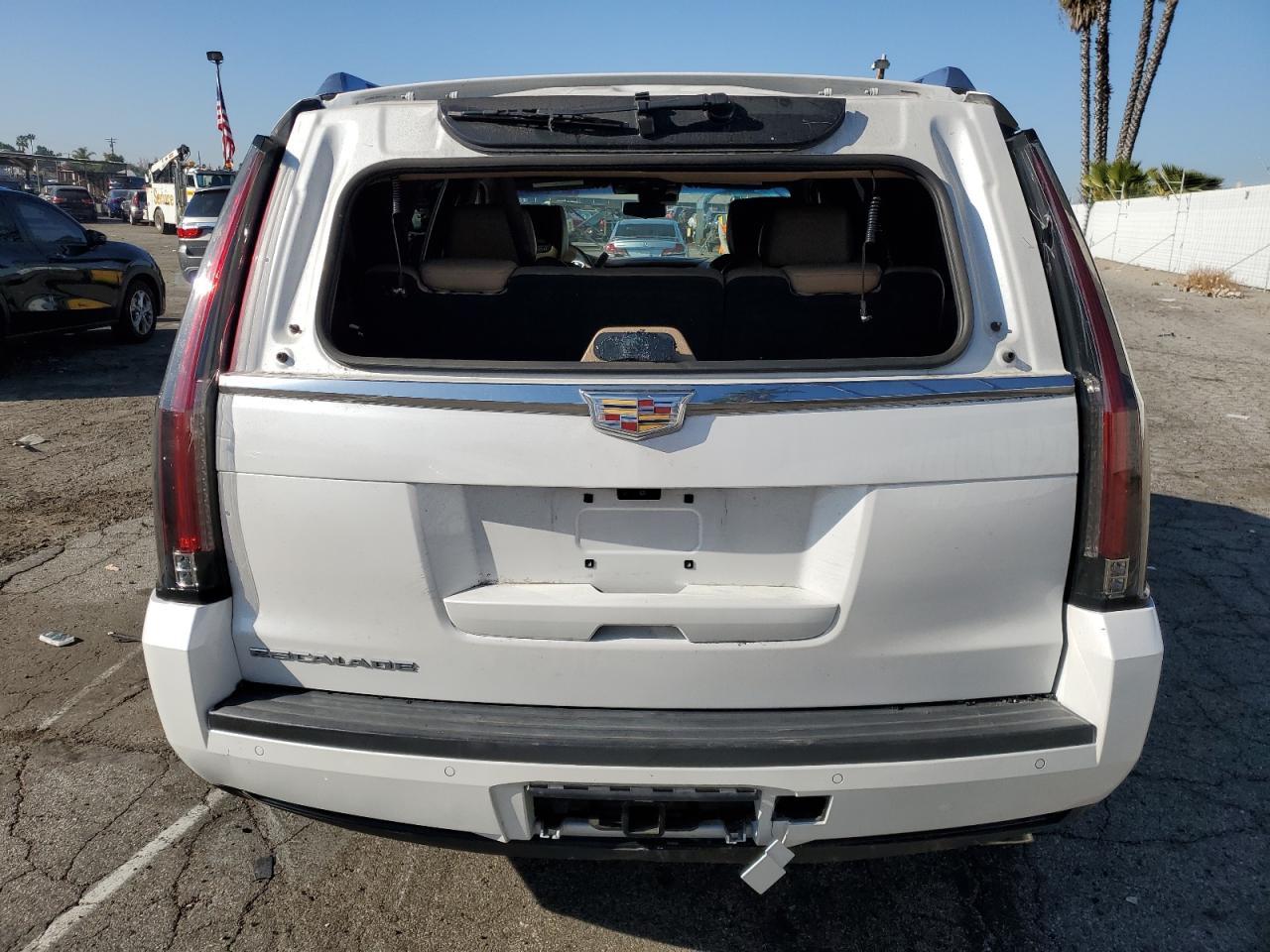 2018 CADILLAC ESCALADE