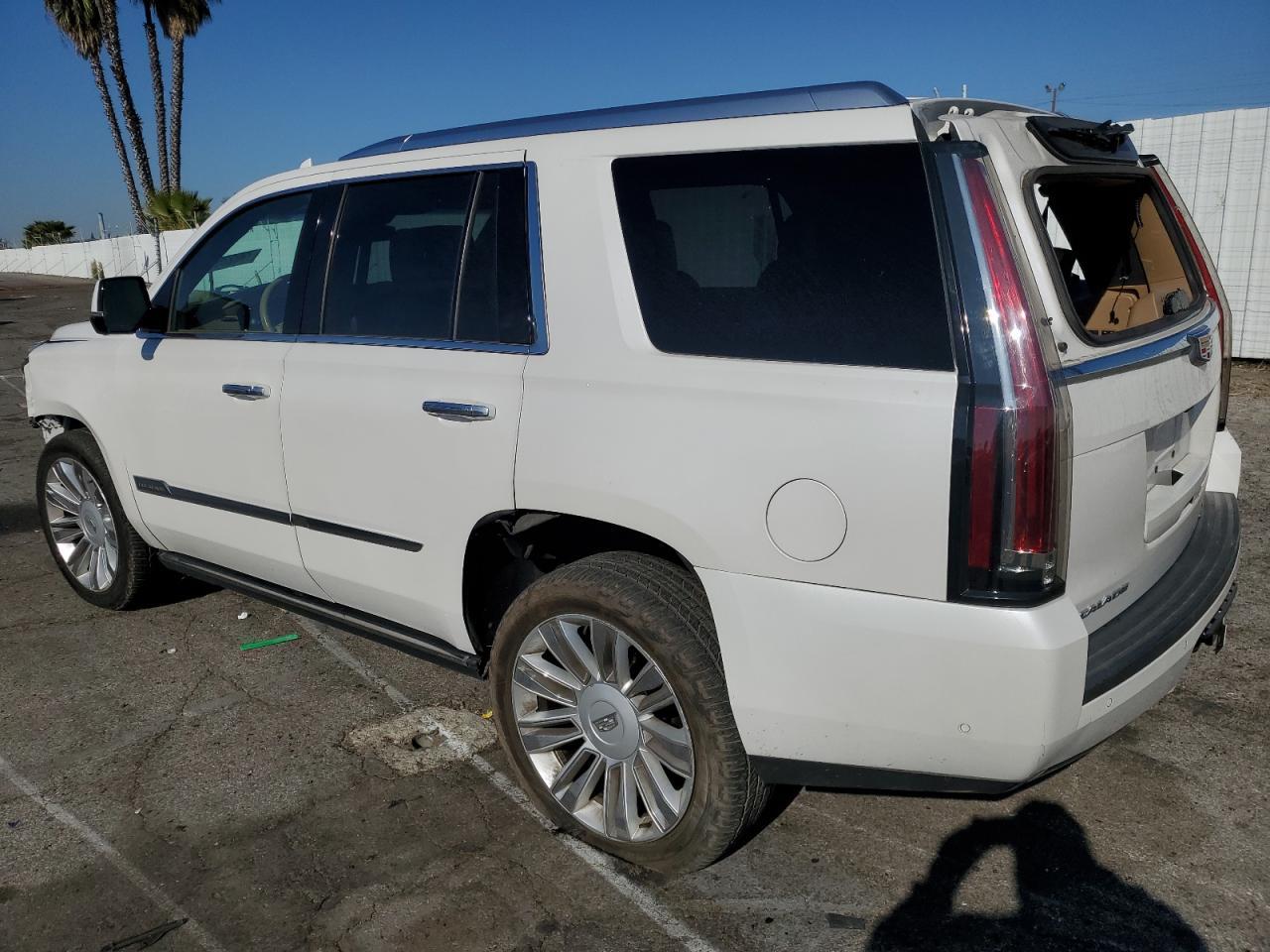 2018 CADILLAC ESCALADE