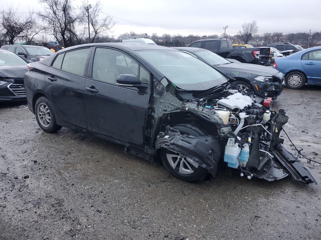 2017 TOYOTA PRIUS