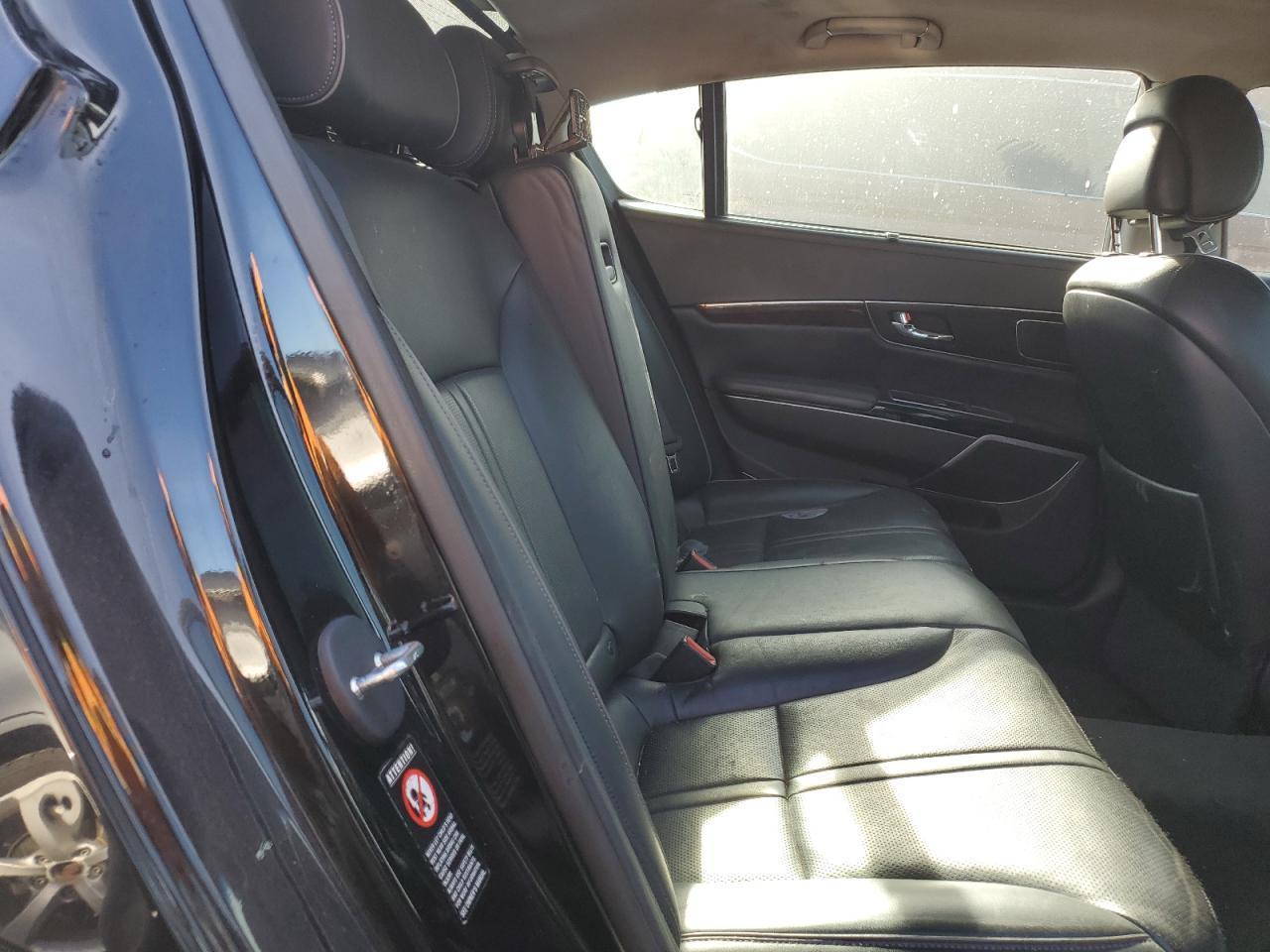 2015 KIA K900