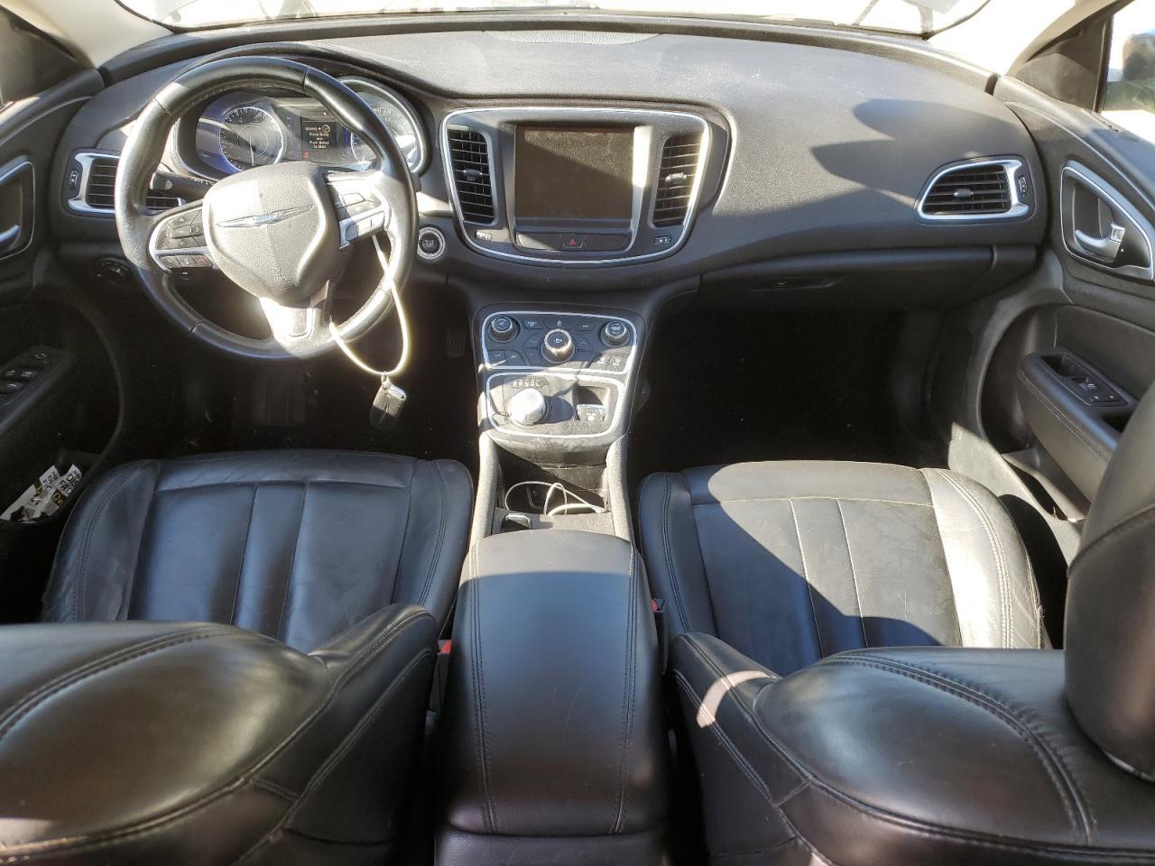 2017 CHRYSLER 200
