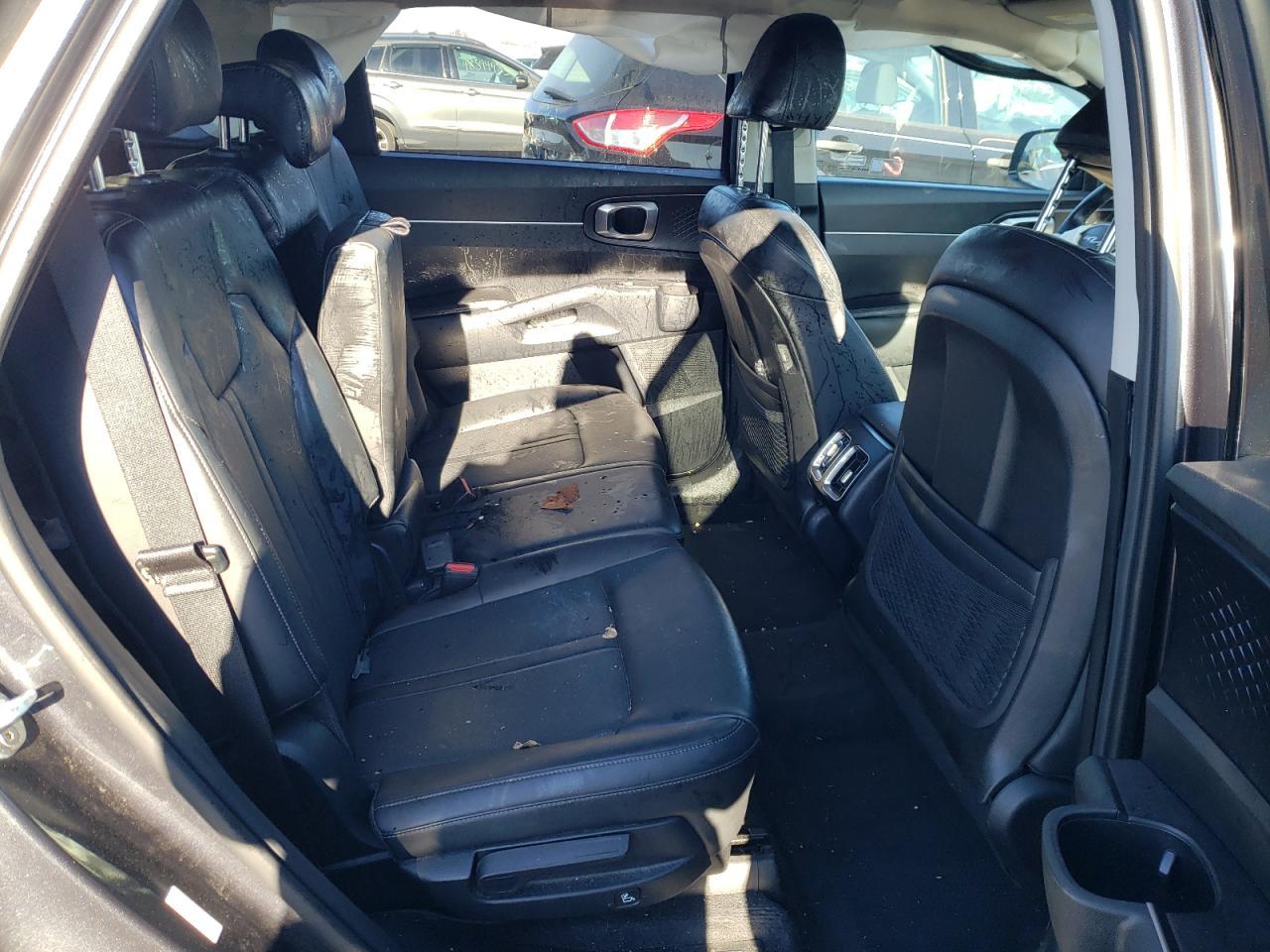 2022 KIA SORENTO