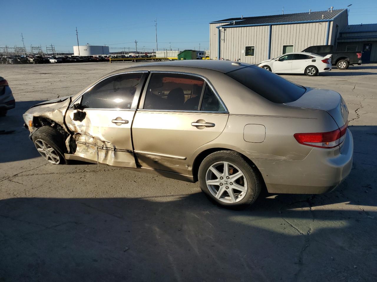 2004 HONDA ACCORD