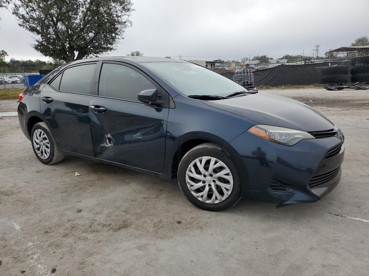 2018 TOYOTA COROLLA