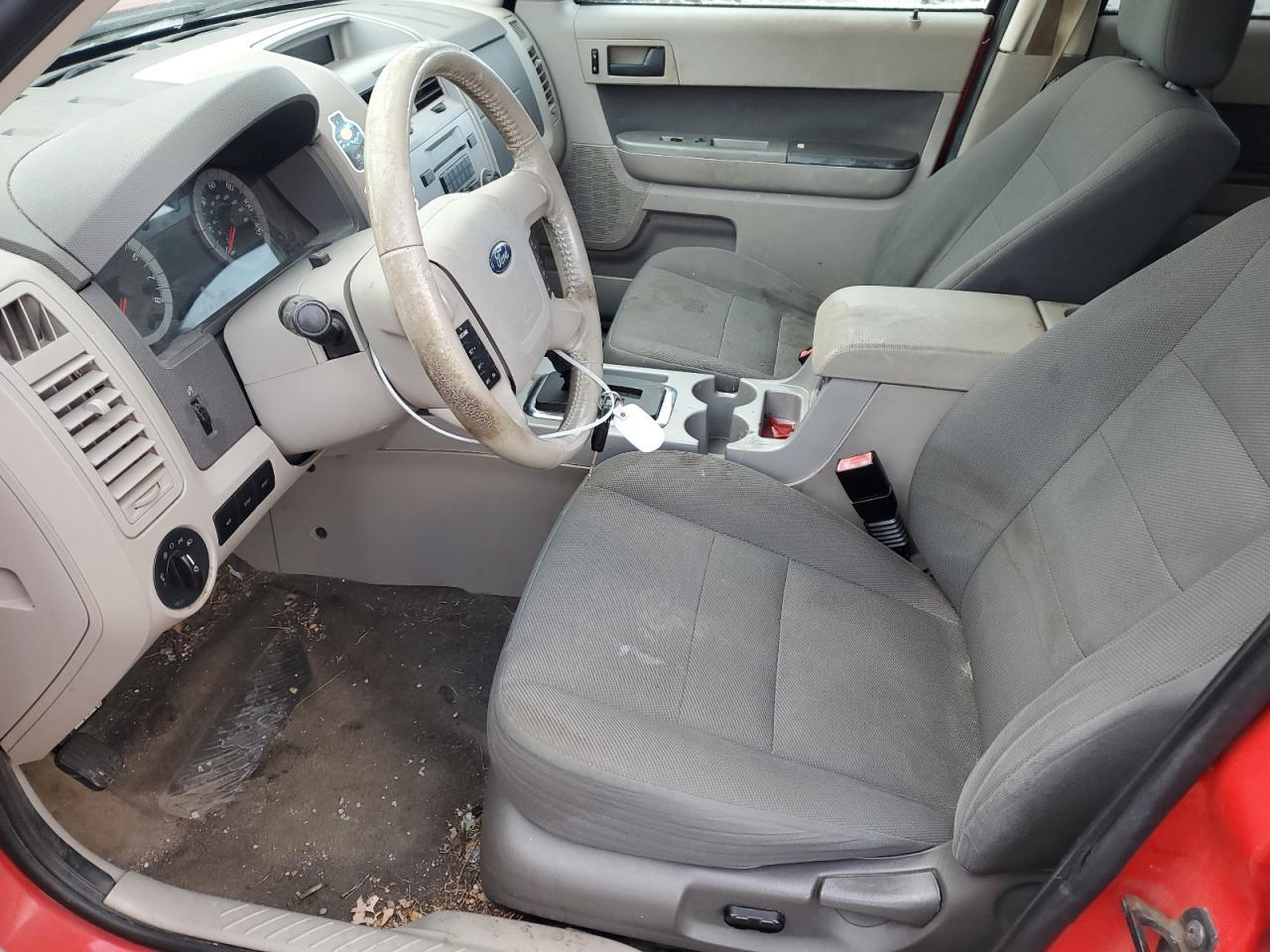 2009 FORD ESCAPE