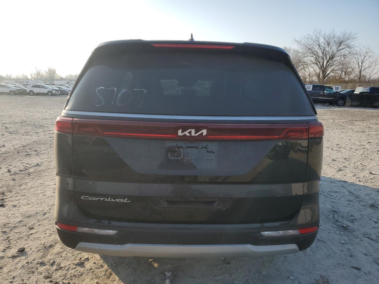 2022 KIA Carnival