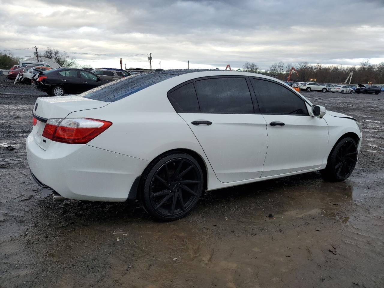 2015 HONDA ACCORD