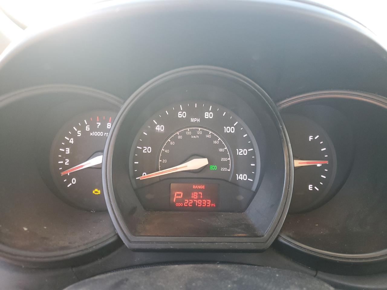2013 KIA RIO