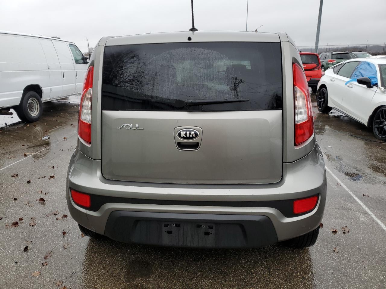2013 KIA SOUL