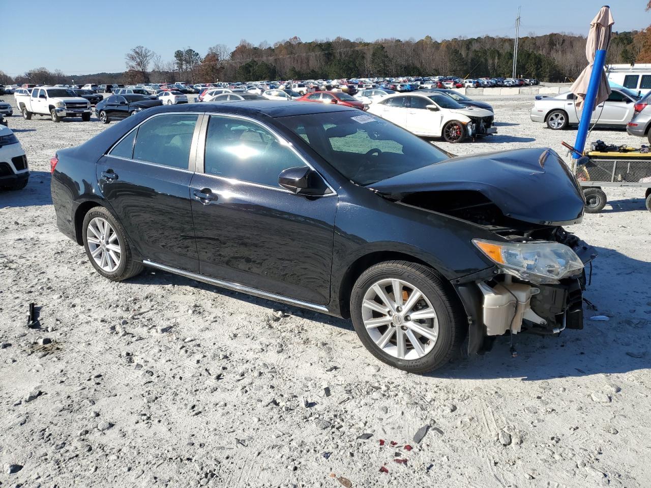 2013 TOYOTA CAMRY