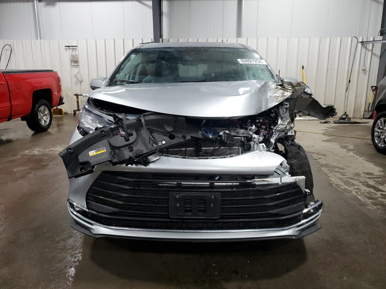 2023 TOYOTA SIENNA