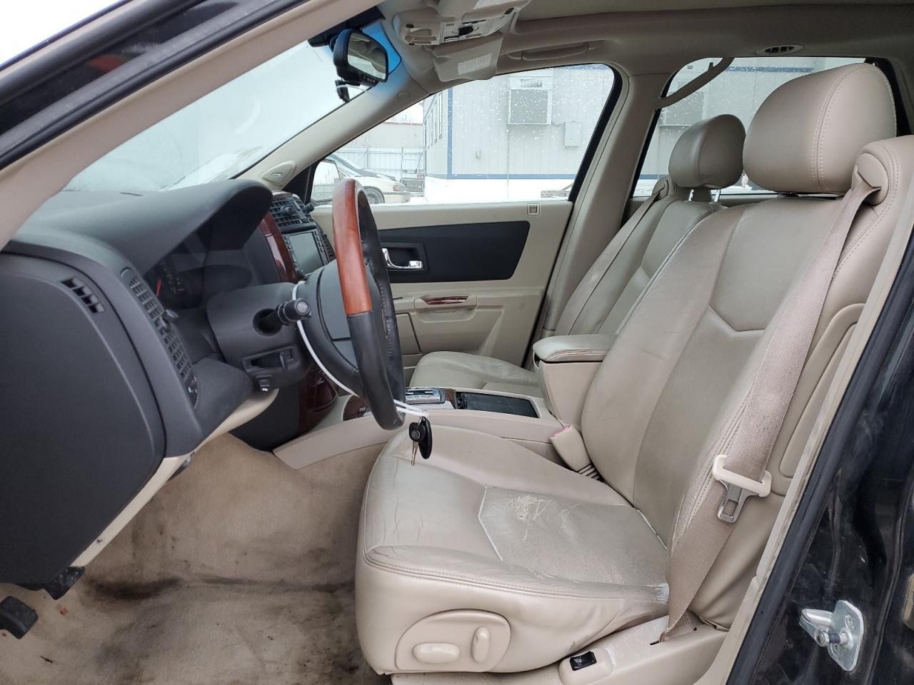 2004 CADILLAC SRX