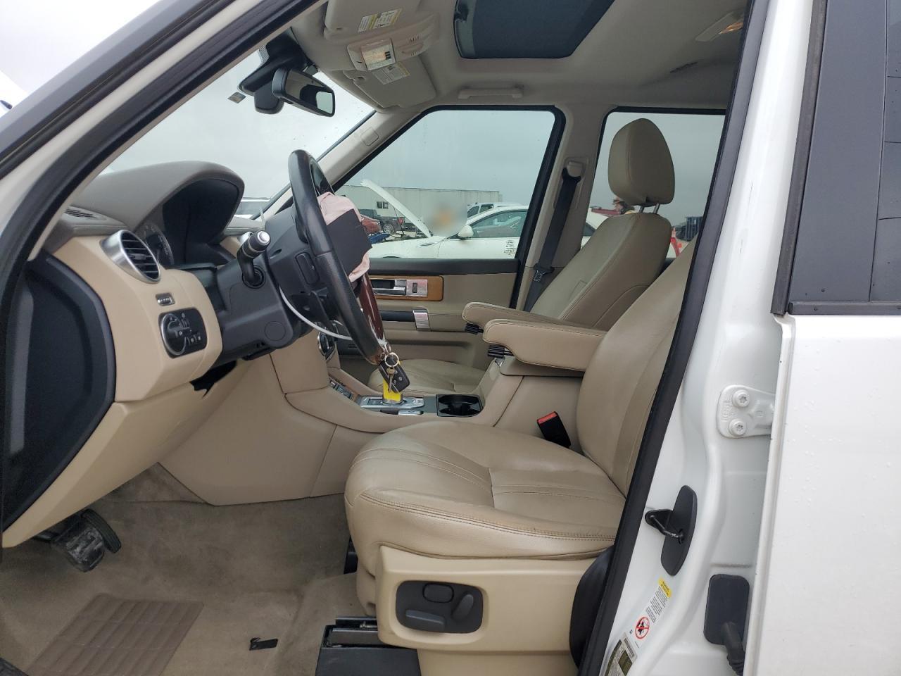 2016 LAND ROVER LR4