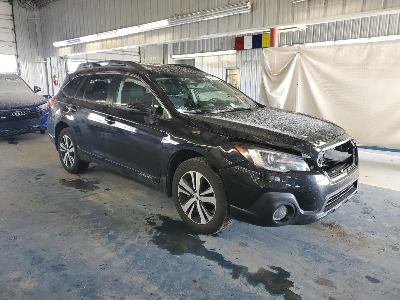 2019 SUBARU Outback