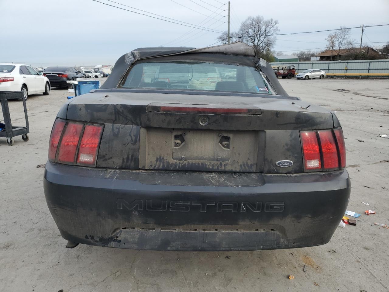 2001 FORD MUSTANG