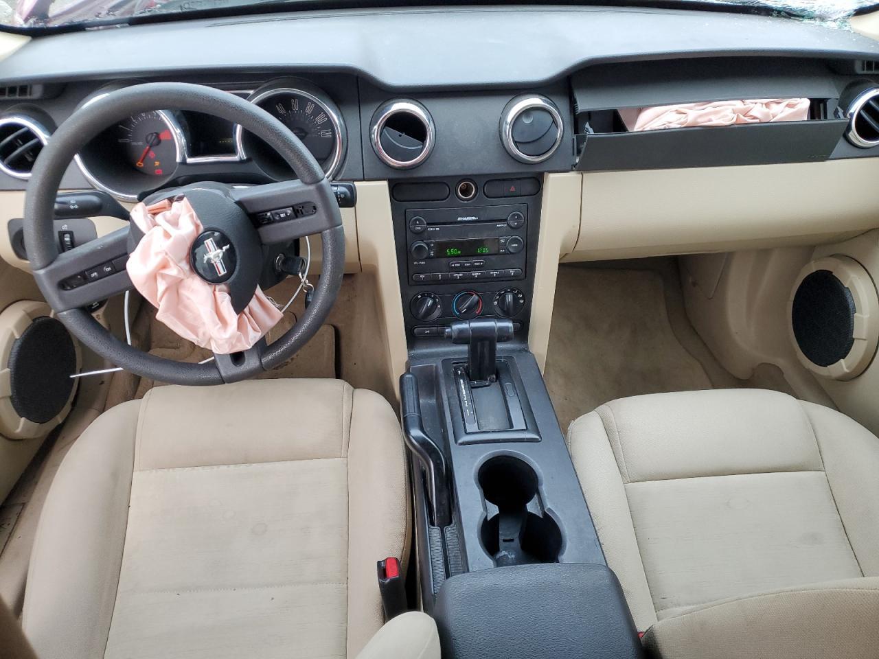 2005 FORD MUSTANG