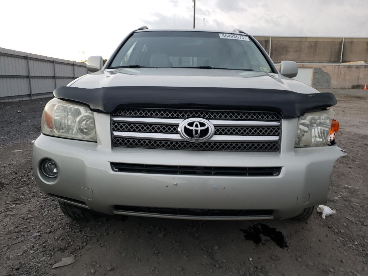2006 TOYOTA HIGHLANDER