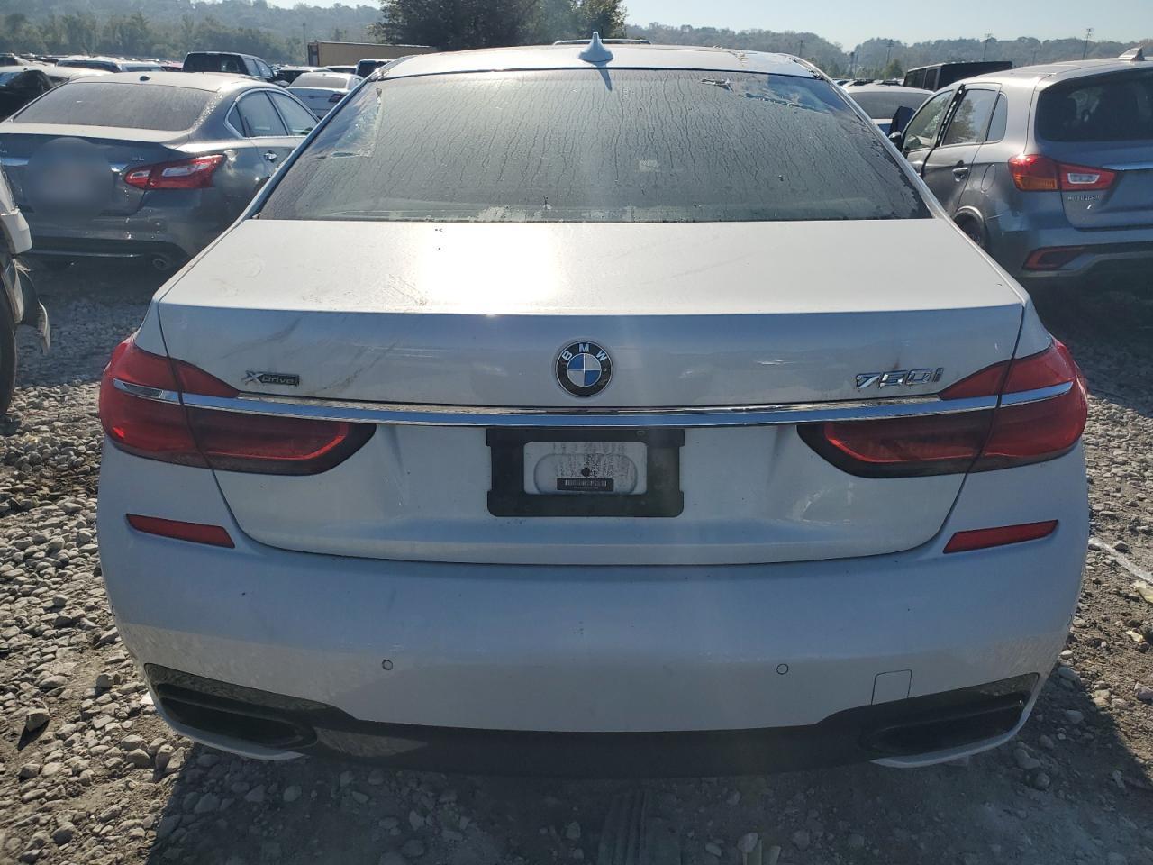 2016 BMW 7 series
