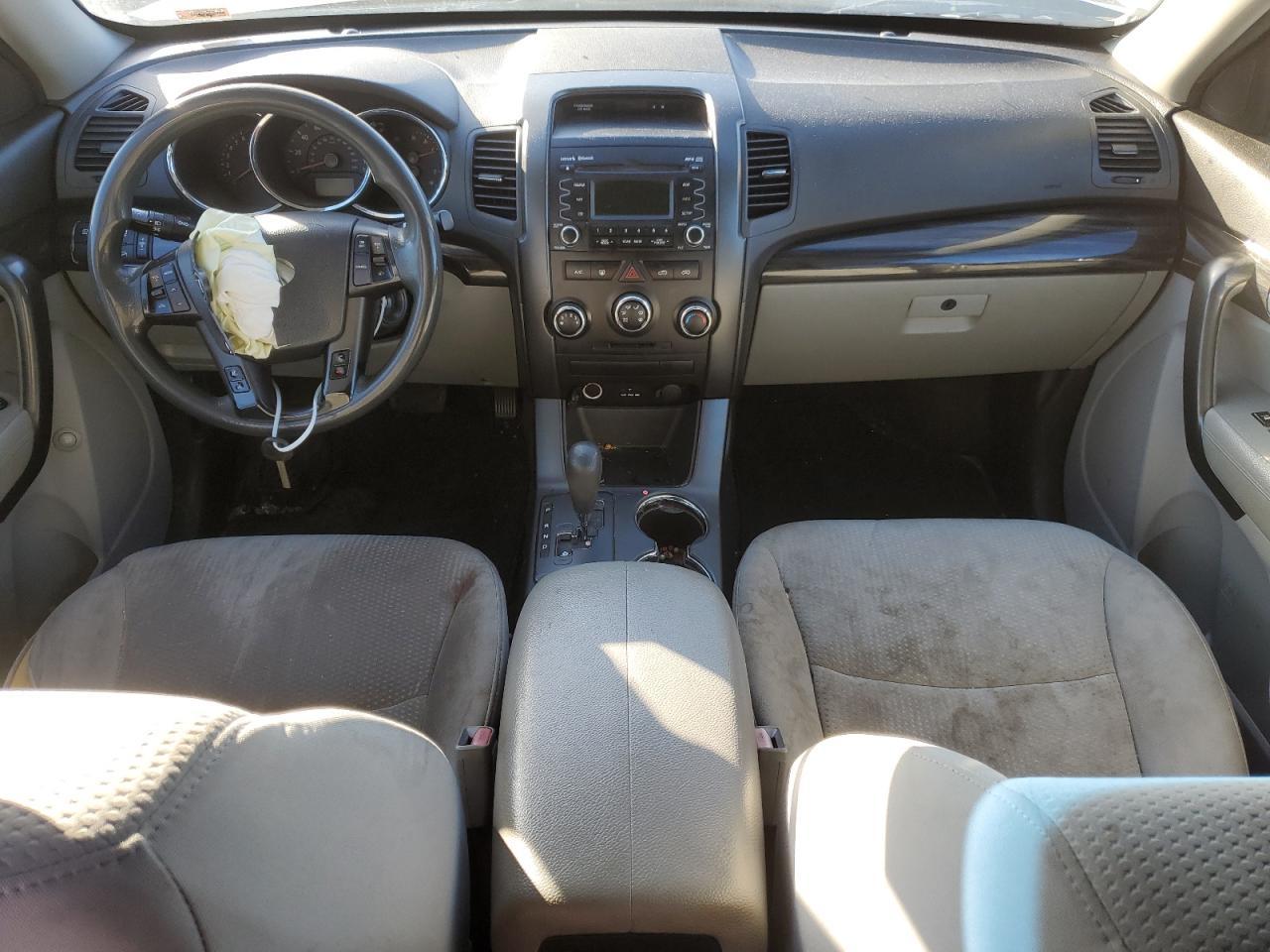 2011 KIA SORENTO