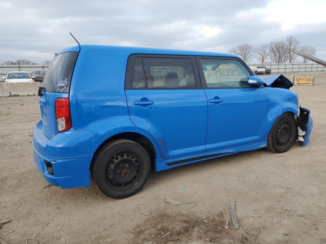 2011 TOYOTA SCION
