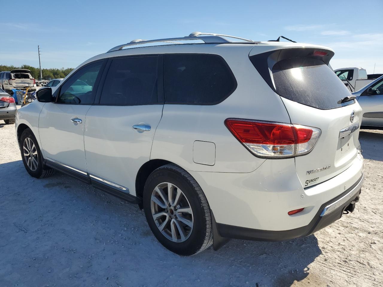 2015 NISSAN PATHFINDER