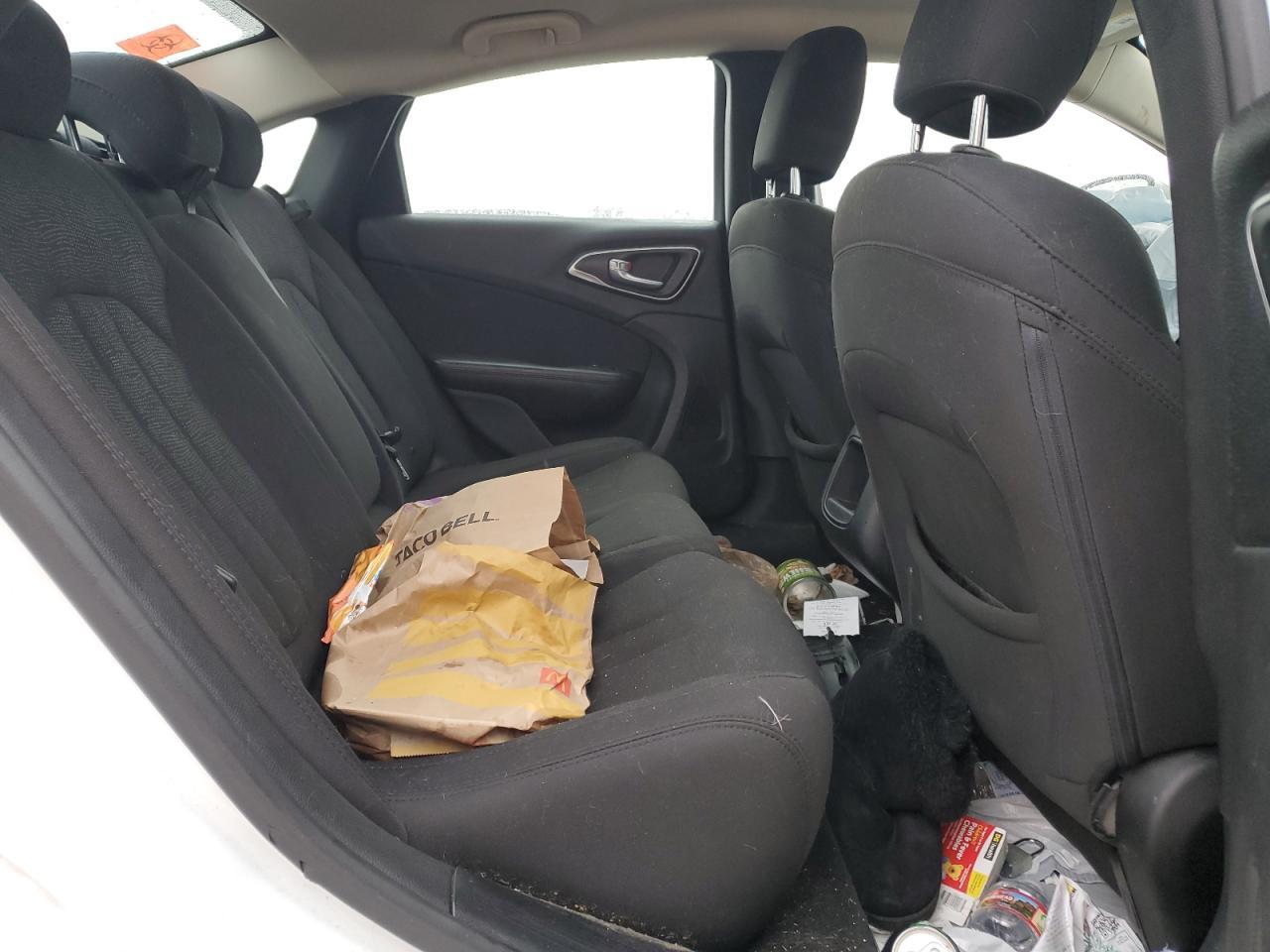 2015 CHRYSLER 200