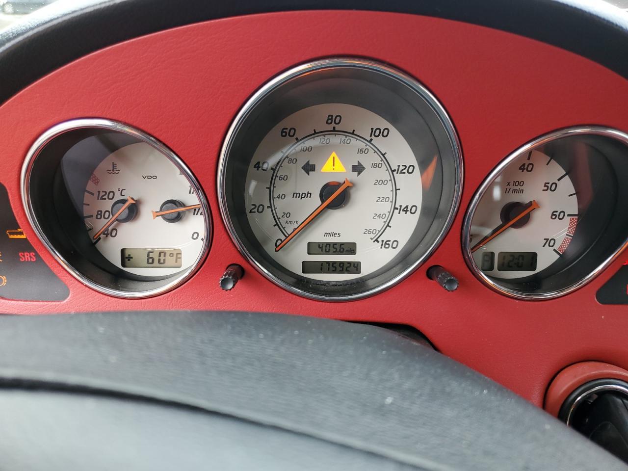 2001 MERCEDES-BENZ SLK-Class