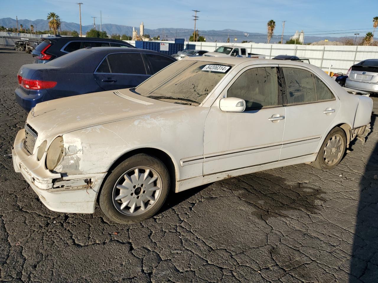 2001 MERCEDES-BENZ E-Class