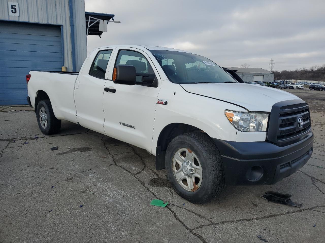 2010 TOYOTA TUNDRA