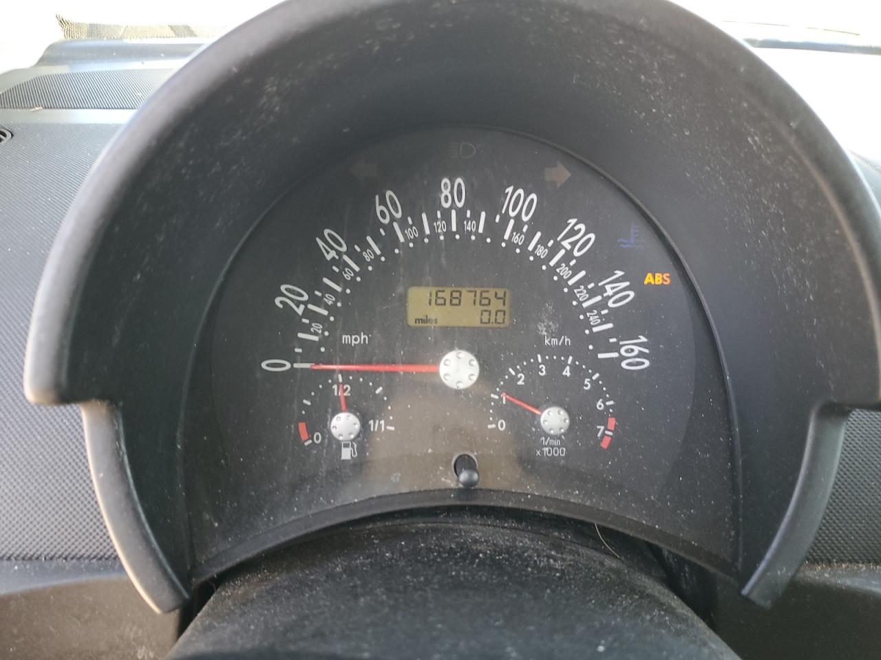 2001 VOLKSWAGEN Beetle
