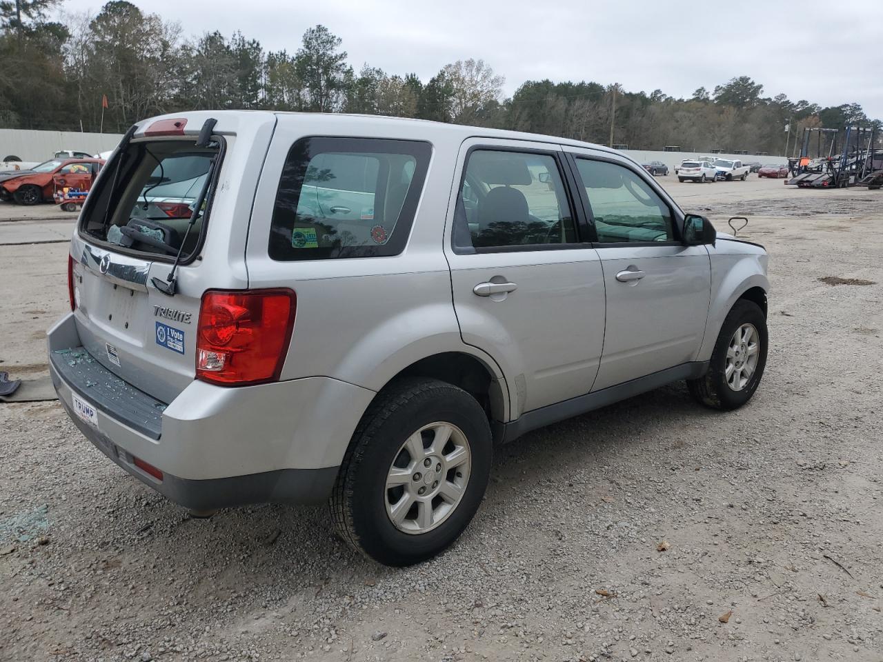 2009 MAZDA Tribute