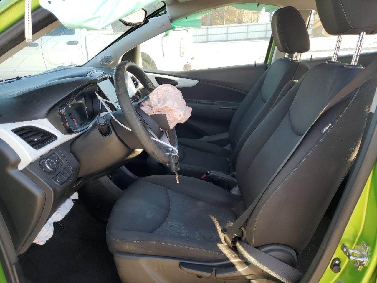 2016 CHEVROLET Spark